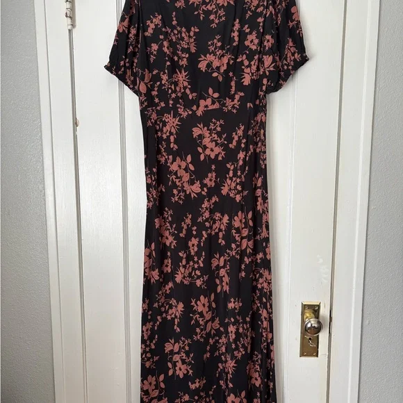 A New Day Black and Tan Floral Midi Dress - Picture 5 of 5